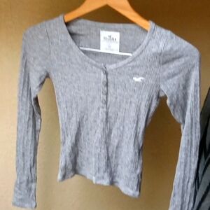 Hollister long sleeve xxs